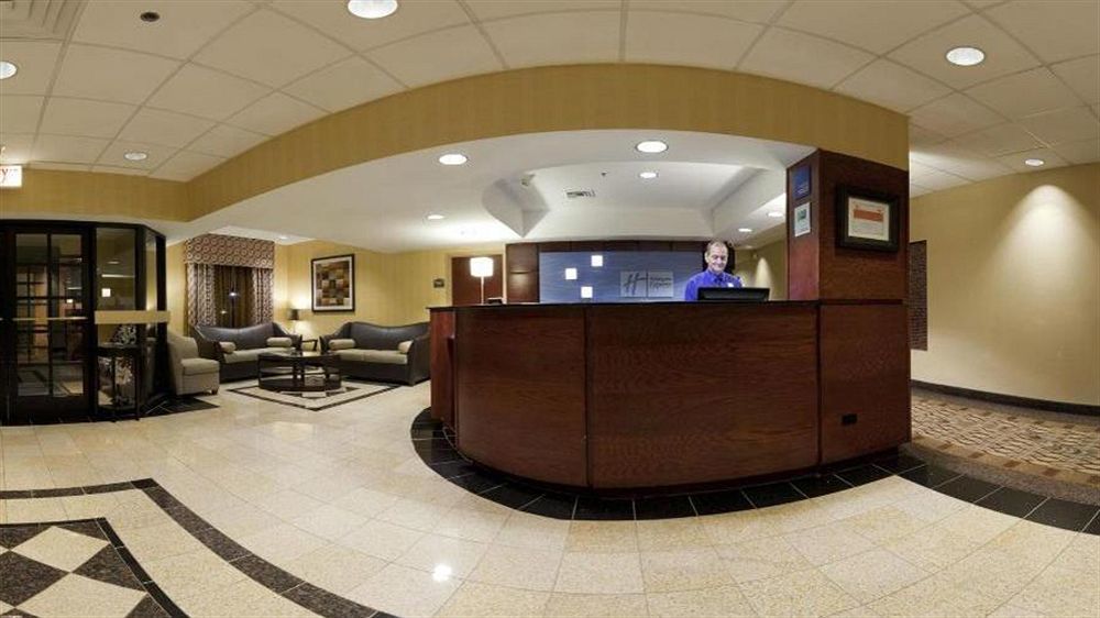 Radisson Hotel Шаумбърг Екстериор снимка